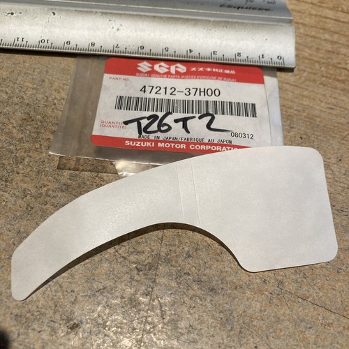 Suzuki 47212 37h00 sticker - 47212-37h00,