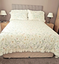 Vintage DORMA Country Diary Meadow King Size Duvet Cover with 4 x Pillow Cases