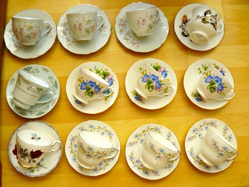 Vintage mismatched cups - x, +