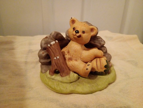 Woodland surprises bear - woodland,