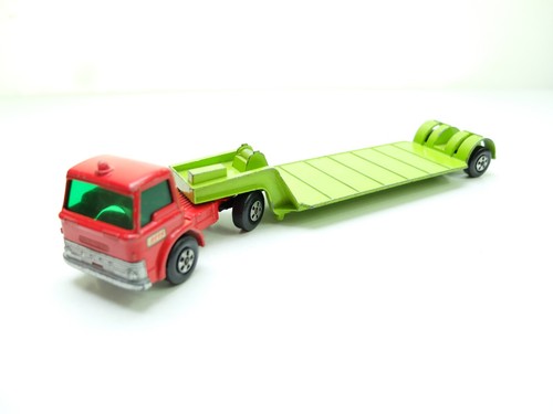 Matchbox superkings dyson - matchbox, k-17