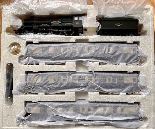 Hornby r2372m train - train, the