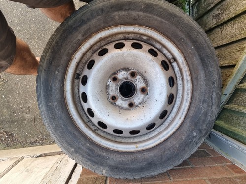 Caddy wheels and - caddy, tyres