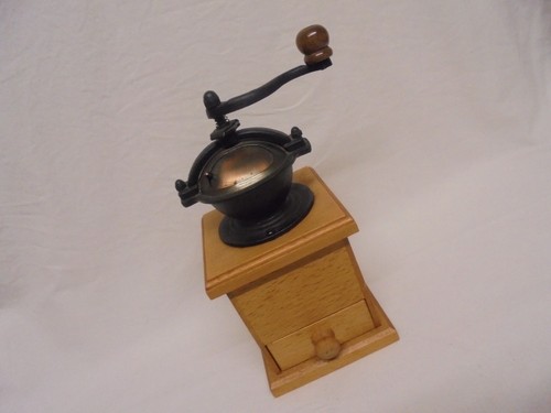 Vintage wood metal - &,