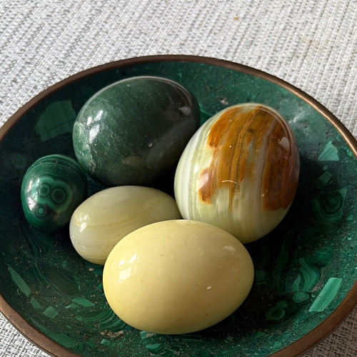 Polished malachite egg - malachite,