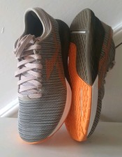 Reebok  Size 6.5  Nano 9