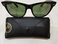 1980's VINTAGE RAY-BAN B&L U.S.A. L1724 WAYFARER II BLACK EBONY & RAY-BAN CASE