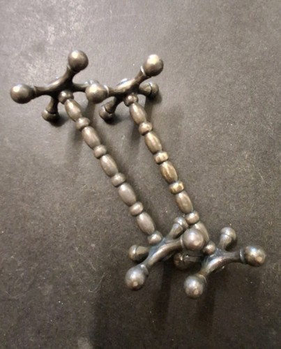 Knife and fork - fork, rest