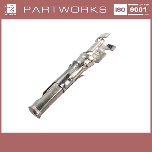 Socket connector for - socket,