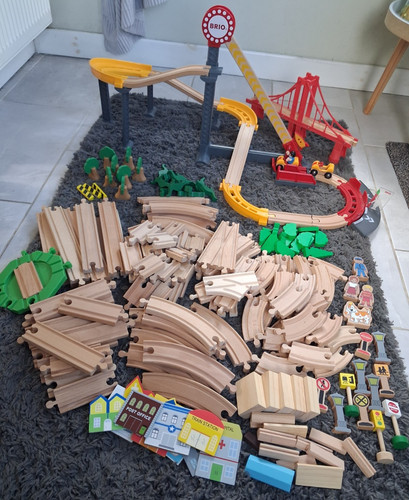 Large bundle wooden - of,