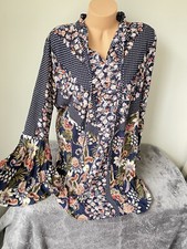 Floral Bell Sleeve 👀 M Mini