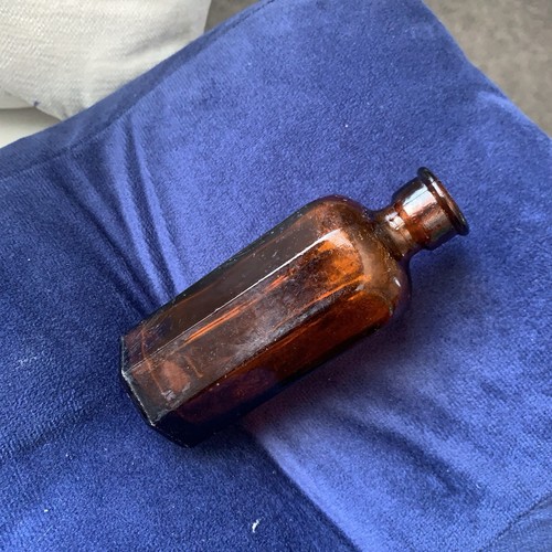 Milton vintage brown glass - milton,