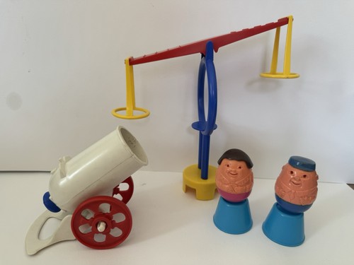 Vintage 1970 weebles - vintage,
