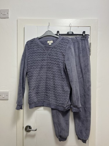 Job lot women pyjamas - lot, women’s