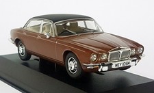 Vanguards 1/43 Daimler Double