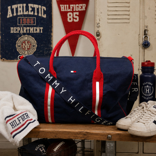 Vintage tommy hilfiger navy - vintage,