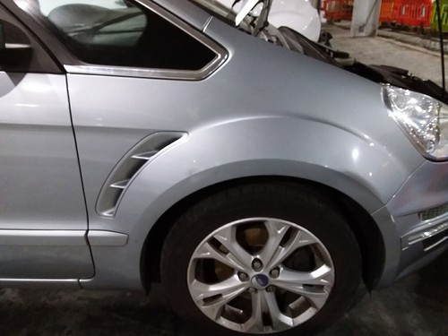 Front wing ford max mk1 - front,