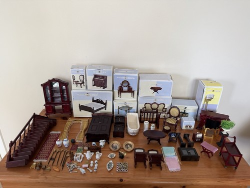 Vintage dolls house - vintage,