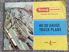 1960’s Tri-ang Hornby model Railway H0/00 Gauge Super 4 Track Plans Book.