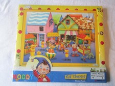 NEW COLORFUL NODDY WOODEN