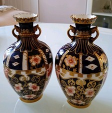 Crown Derby Pair Antique Imari Japan Witches Pattern 6299 Small/Mini Urn Vases