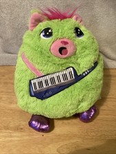 MISFITTENS WHISKERS THE WISE GUY GUITAR GREEN 2023 BASIC FUN PLUSH SOFT TOY RARE