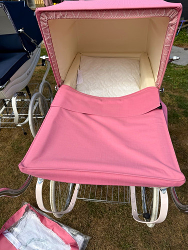 Pink white single pram - white,