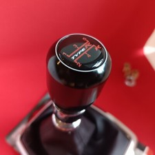 BLACK ALUMINUM TYPE R 5 SHIFT