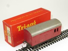 VINTAGE TRI-ANG RAILWAYS OO