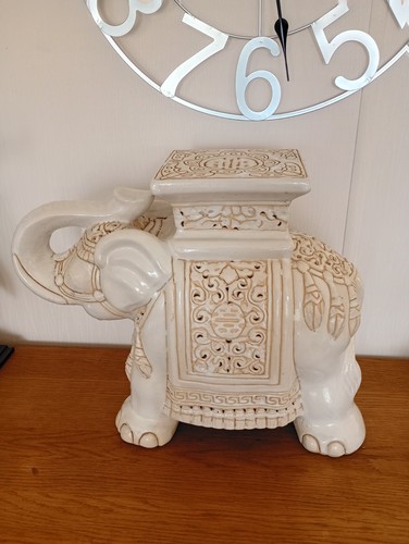 Large vtg oriental white - large,