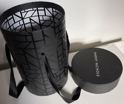 Small harvey nichols hat box - nichols,