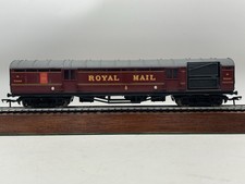 OO Hornby R413 LMS Maroon