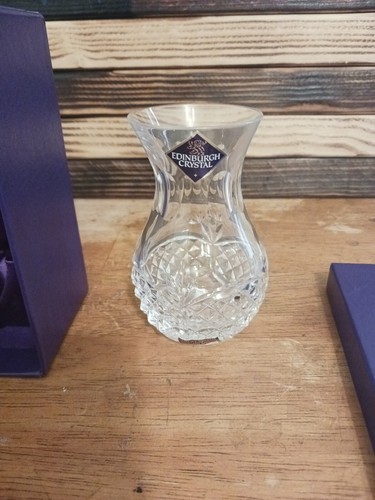 Edinburgh crystal vase - vase, 4.5"