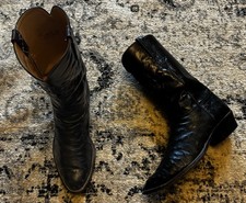 Lucchese Handmade Full Quill