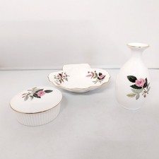 Wedgwood Hathaway Rose Trinket Box Bowl Vase Set Bone China (001)