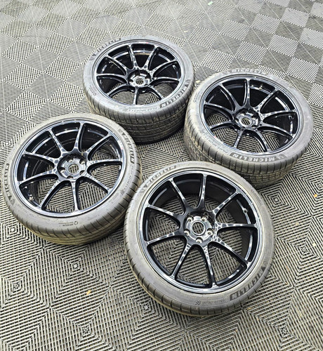 Genuine nismo nissan r35 - x,