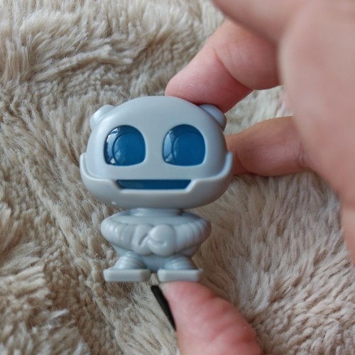 Cadbury treasure robot - cadbury's, alien