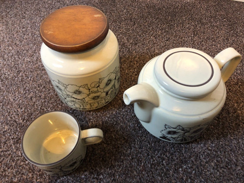 Set hornsea pottery - hornsea,