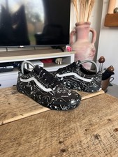 VANS Peanuts x Snoopy Skate