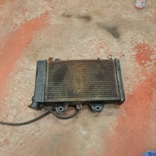 original Triumph Daytona radiator and fan 1991 1992 off a 1000 998cc 