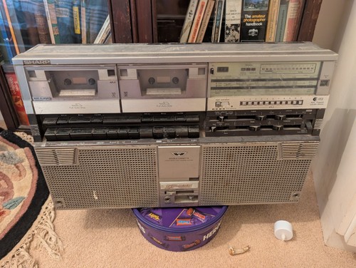 Sharp 555 band boombox - gf-555,