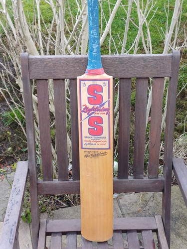 Retro stuart surridge - retro,