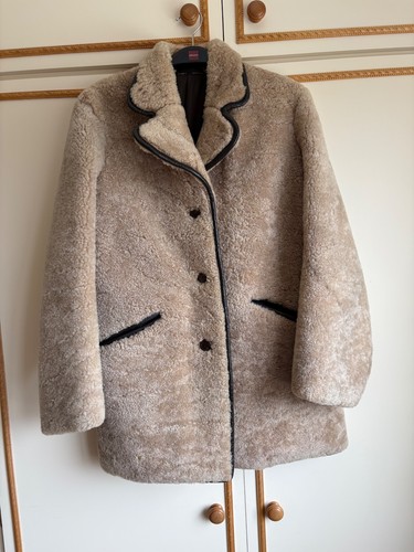 Women vintage sheepskin - vintage,
