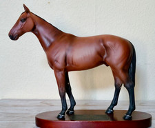 Beswick Mill Reef Champion Racehorse Rare Matt Bay Connoisseur Model No.2422 Vgc