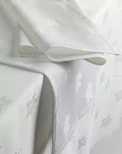 4 PACK HOTEL QUALITY NAPKINS