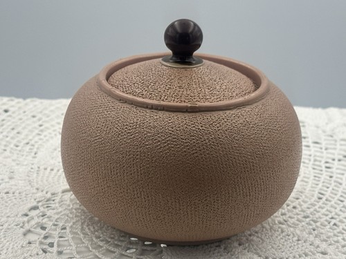 Lovatts langley lidded - lovatts, pot