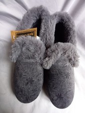 Cushion-Walk Ladies Slippers  UK 5  Never Worn Faux Fur Lined