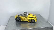 Hot wheels Crate Racer 2018 Experimotors 6/10 yellow hot rod bed truck 2015 base