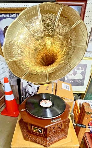 Wind vintage style - vintage, replica