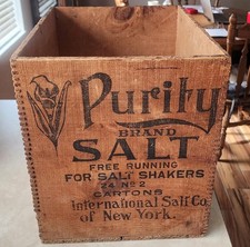 ANTIQUE WOODEN CRATE BOX